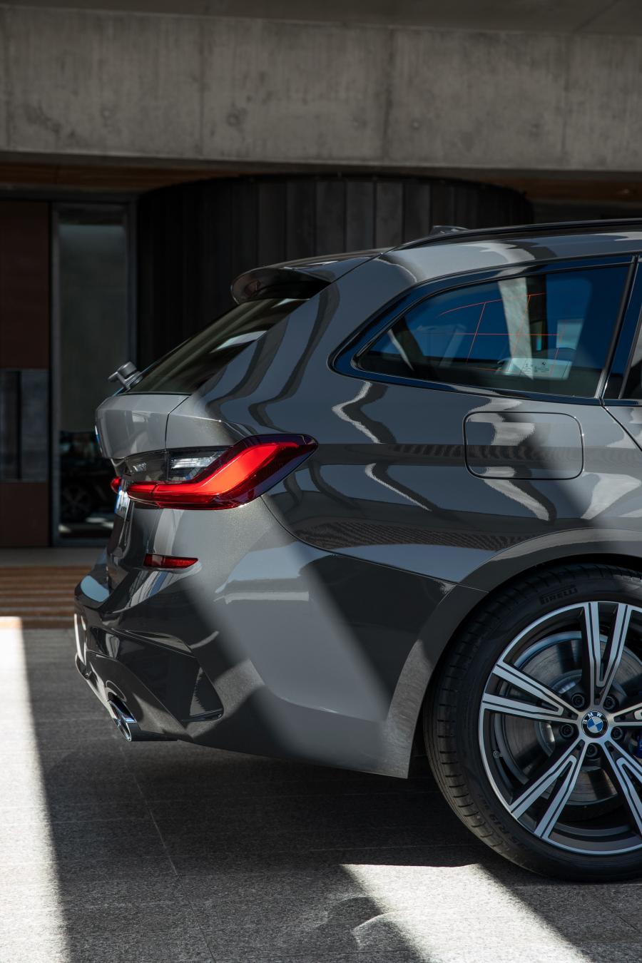 Детали экстерьера BMW 330i Touring M Sport (G21) 2019 года  (WW) (фото 75 из 93)